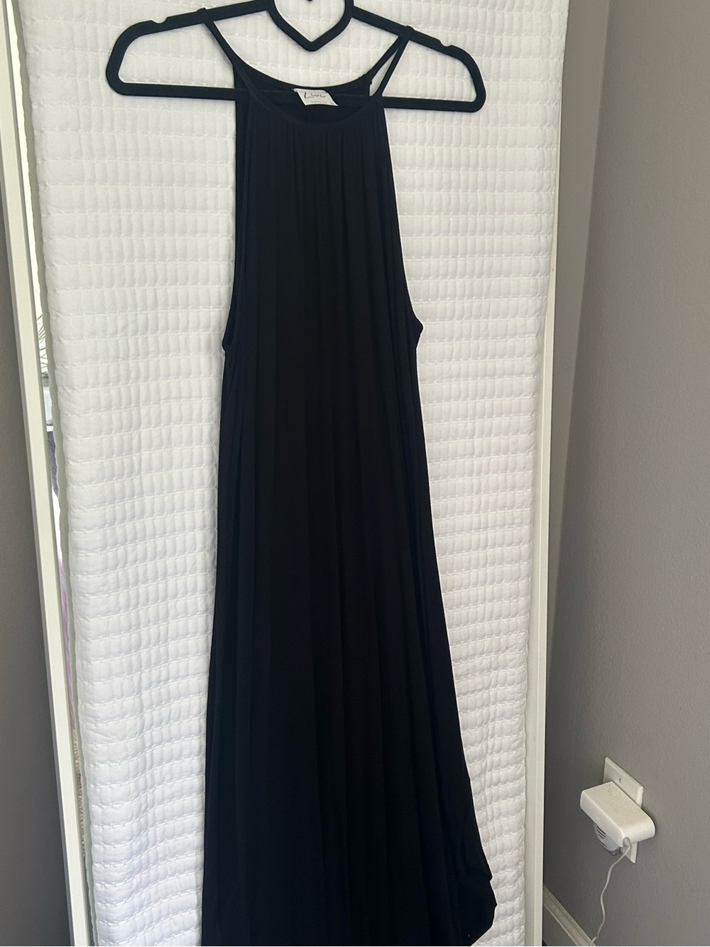 Livi by Olivia Rae Black High-Neck High-Low Maxi Dress - Picture 5 of 9